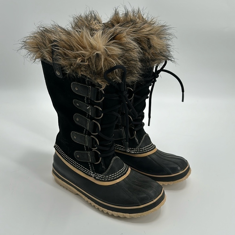 Sorel Black Suede Joan of Arctic Fuzzy Lined Boot Size 8